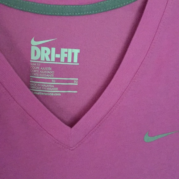 Nike Tops - Nike Workout Top